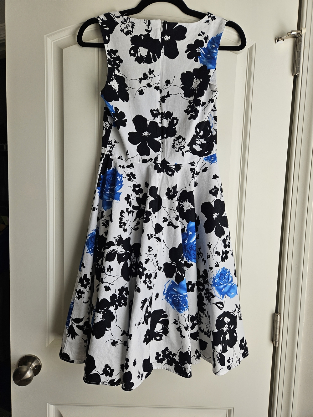 Grace Karin White Dress with Black Floral and Blue Rose Accents - Picture 2 of 5